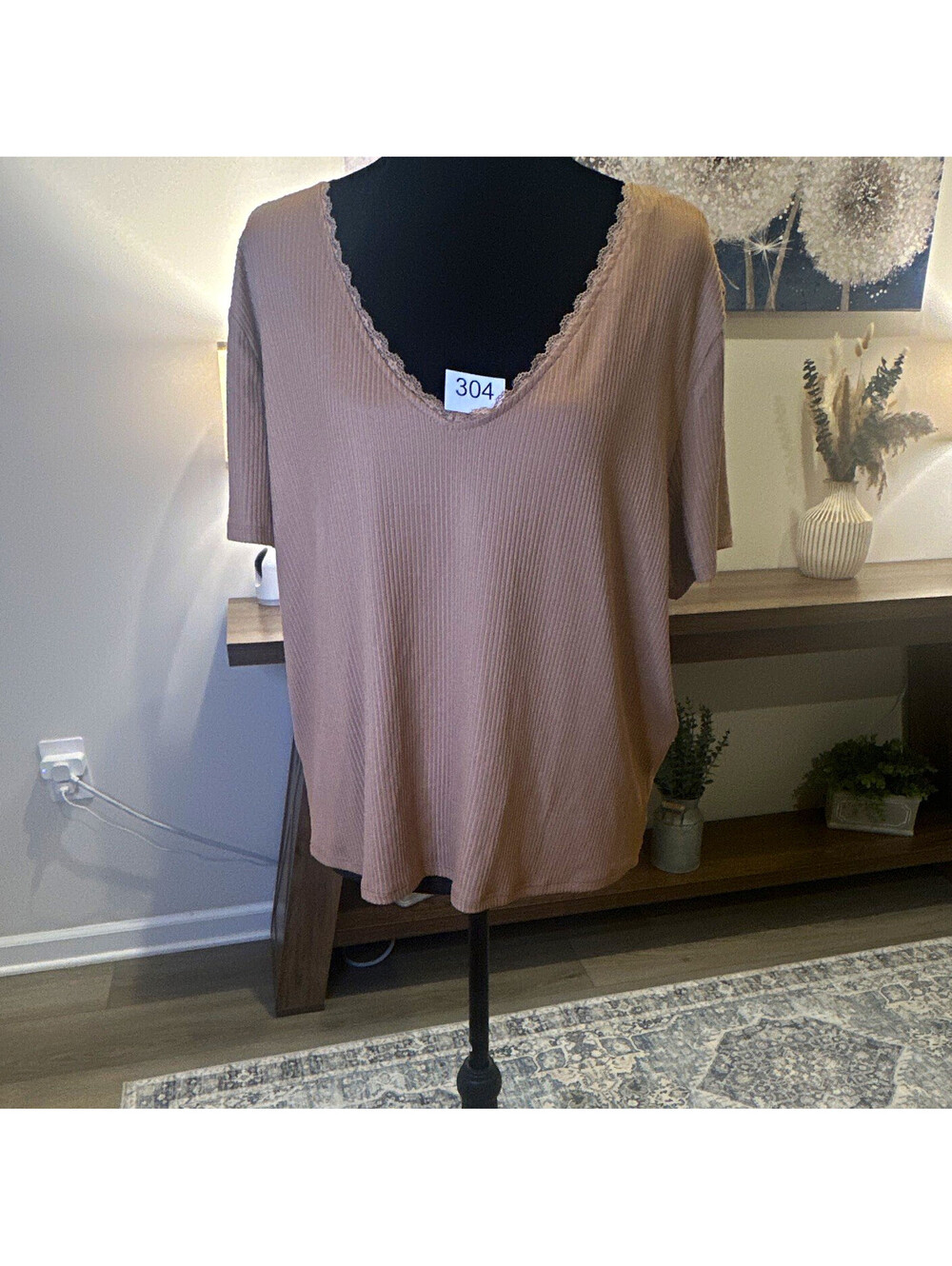 Belle du Jour Plus 2X Brown Ribbed Knit Top Short Sleeve V-Neck Lace Trim